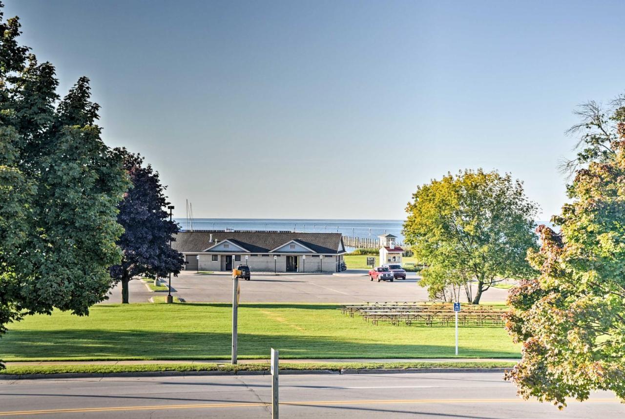 East Tawas Apartment Near Lake Huron And Downtown! المظهر الخارجي الصورة